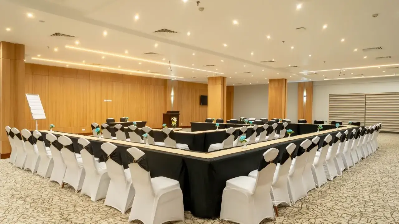 Parrotel Beach Resort (ex. Radisson Blu