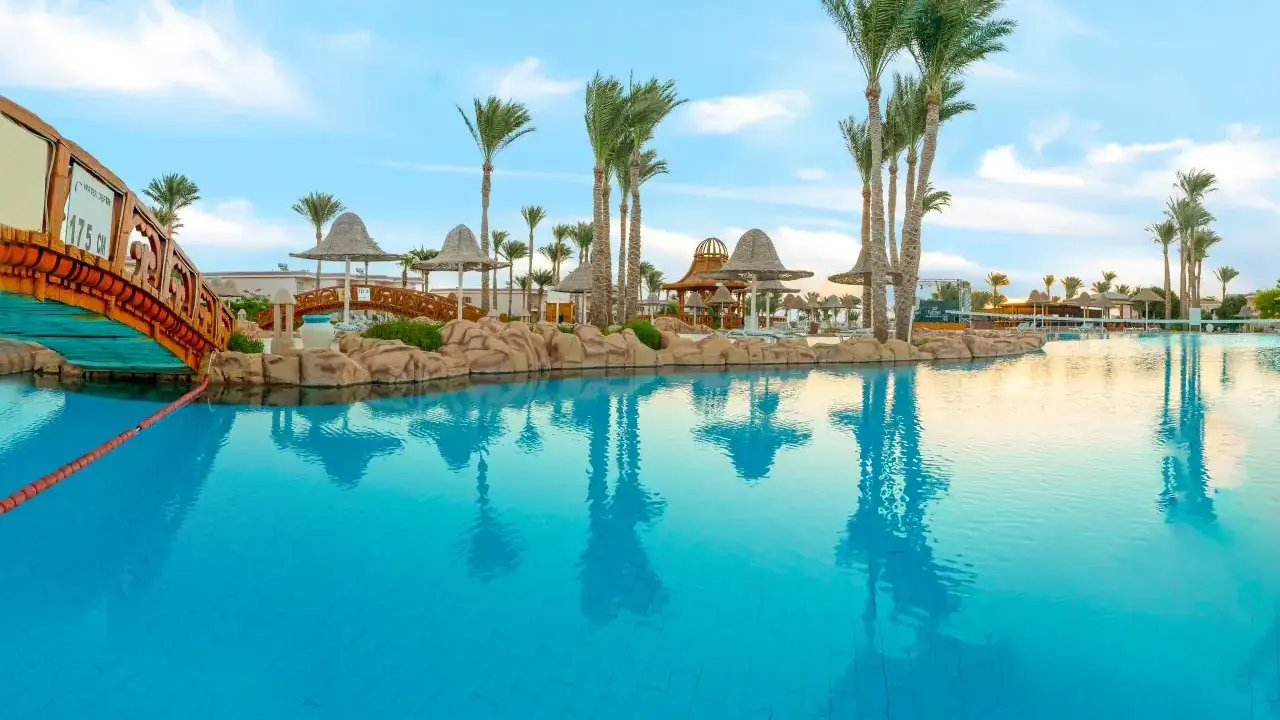 Parrotel Beach Resort (ex. Radisson Blu