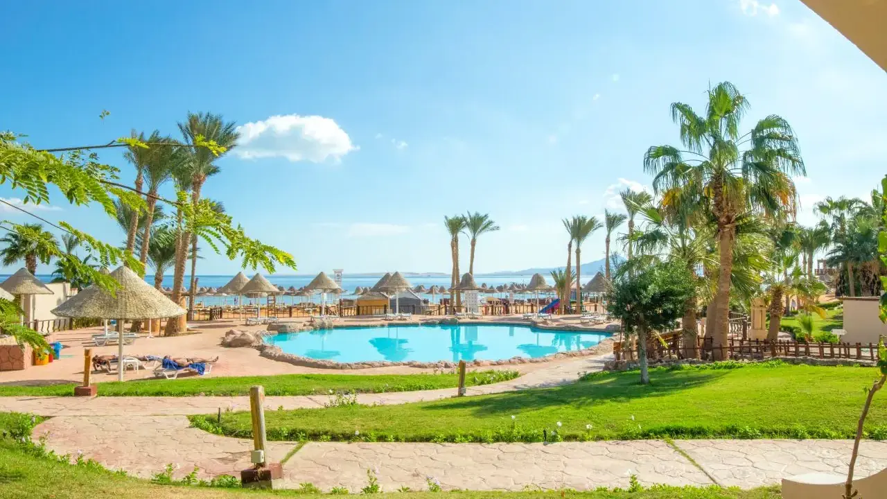 Parrotel Beach Resort (ex. Radisson Blu