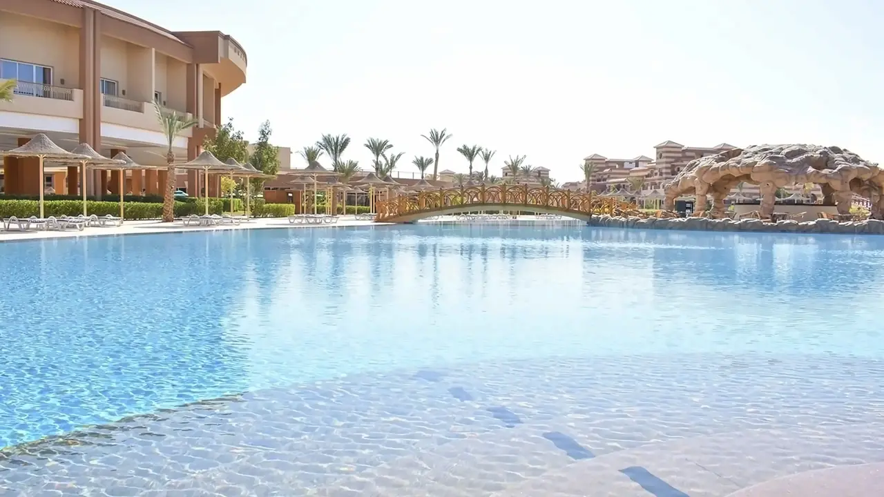 Parrotel Lagoon Resort