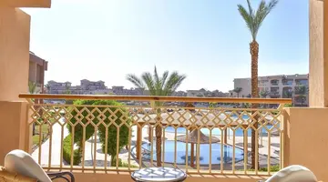 Parrotel Lagoon Resort