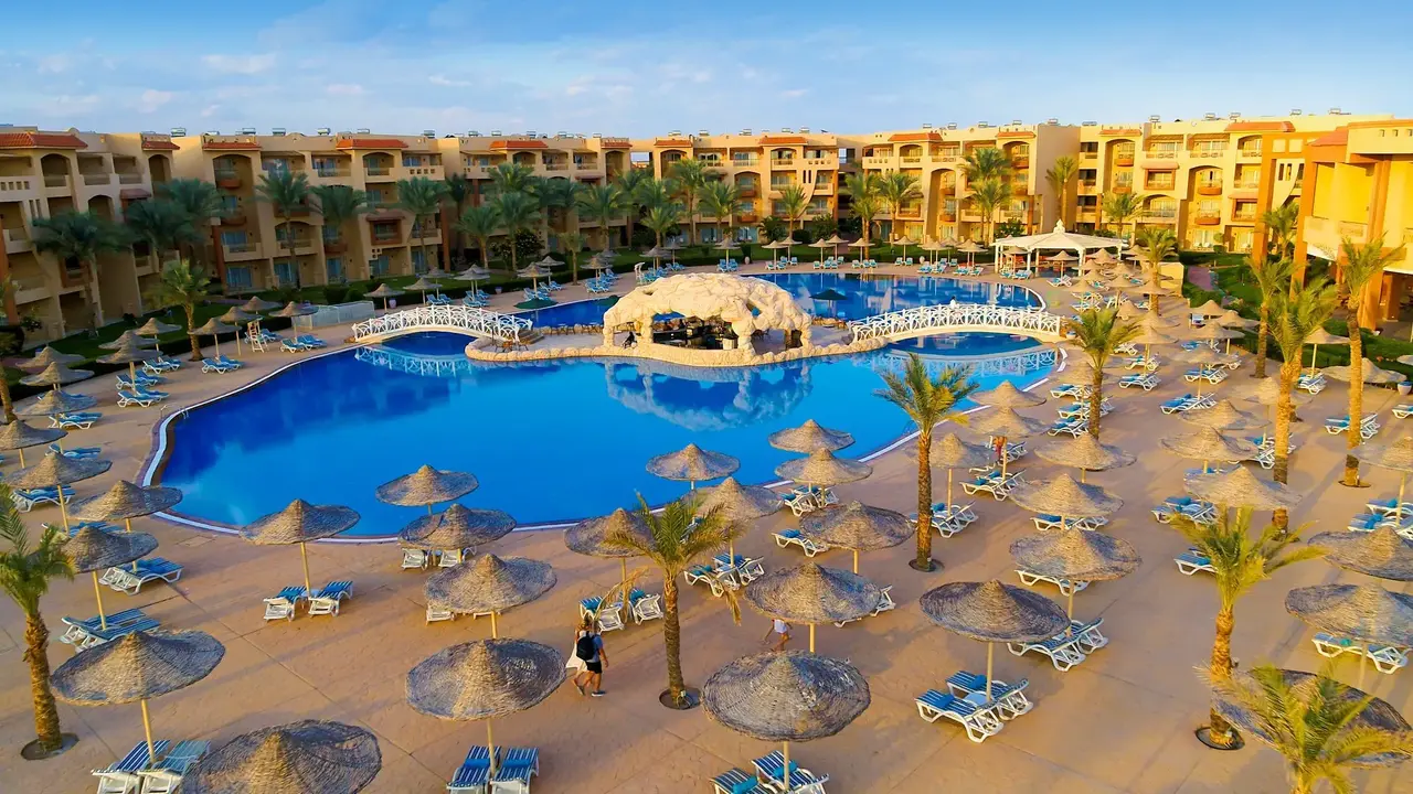 Parrotel Lagoon Waterpark Resort