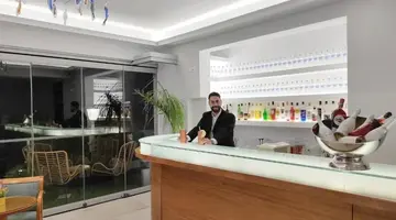 Parthenon Hotel 24