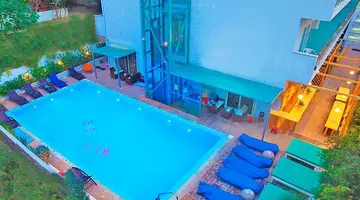 Parthenon Hotel 24