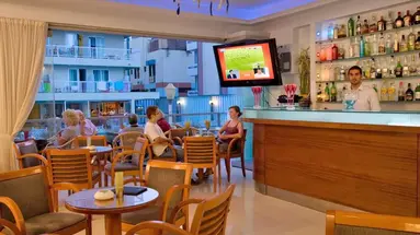 Parthenon Hotel 24