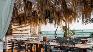 Parthenon Hotel 24