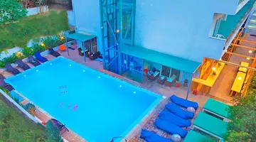 Parthenon Hotel 24