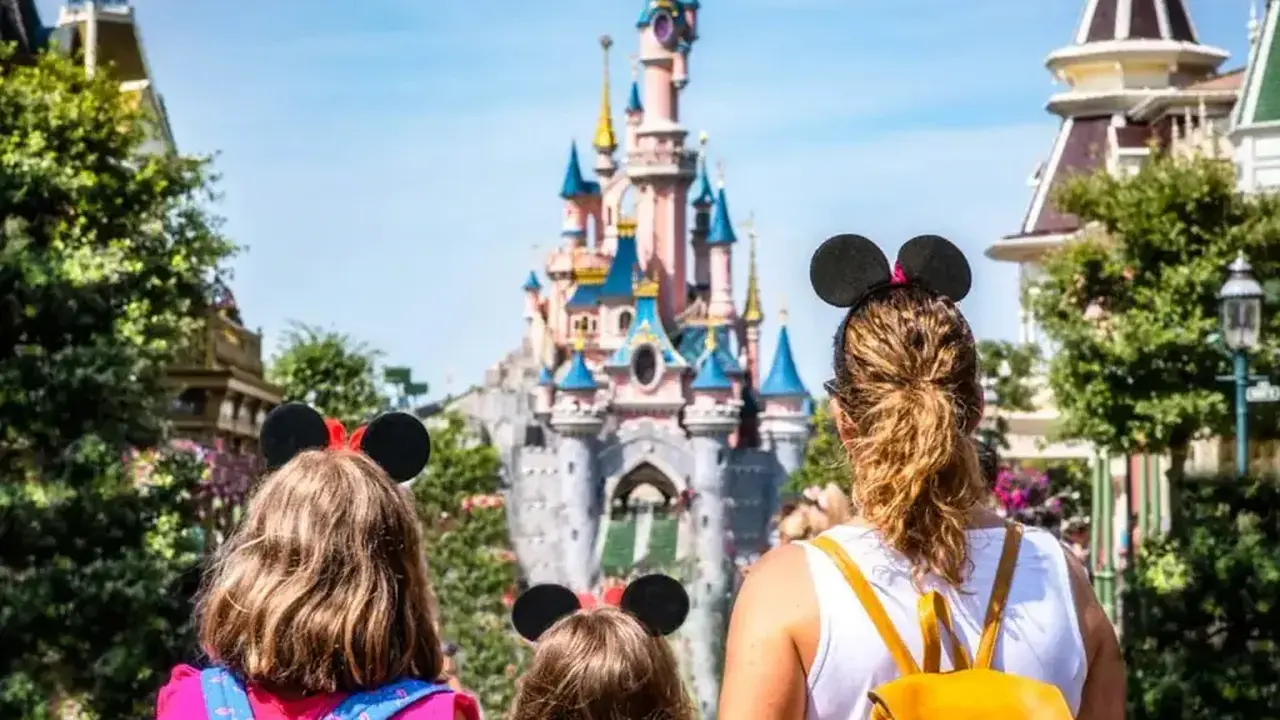 Paryż - Disneyland (zwiedzanie)