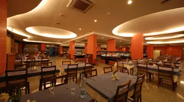 Pasa Beach Hotel