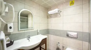 PASA GARDEN BEACH HOTEL