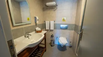 PASA GARDEN BEACH HOTEL
