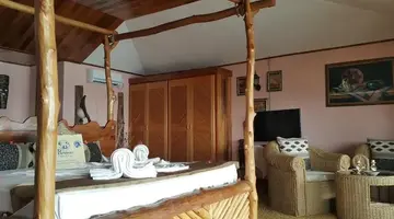 Patatran Village