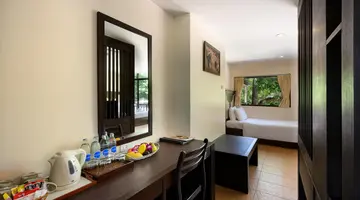 Patong Lodge Hotel