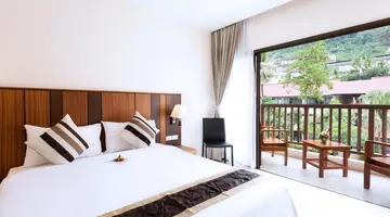 Patong Lodge Hotel
