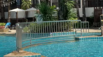 Patong Lodge Hotel