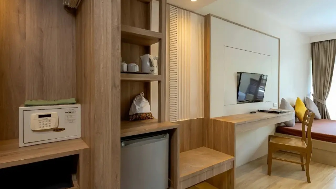 PATONG LODGE HOTEL