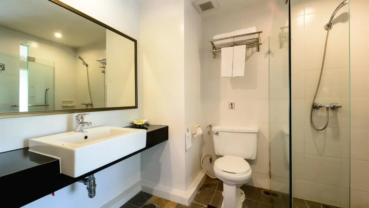 Patong Lodge Hotel