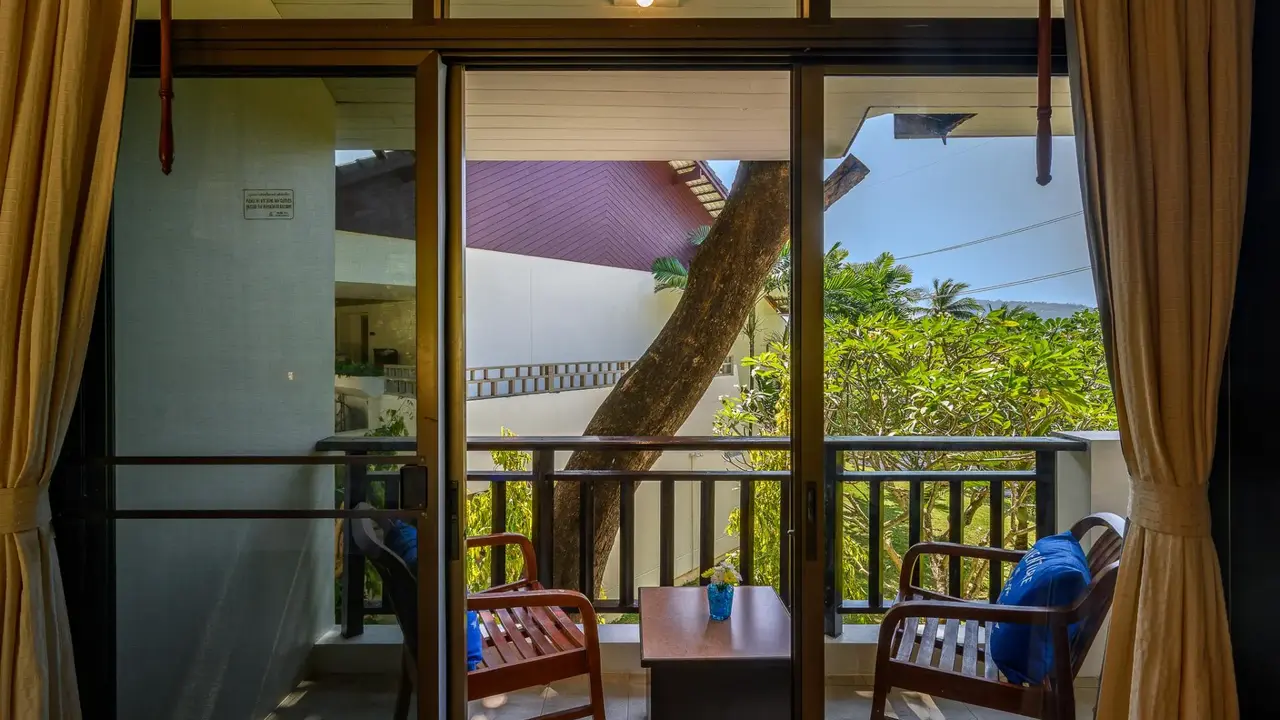 Patong Lodge Hotel