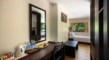 Patong Lodge Hotel