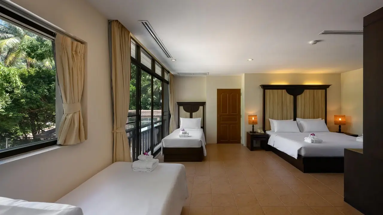Patong Lodge Hotel