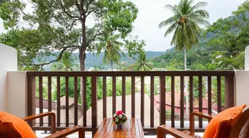 Patong Lodge Hotel