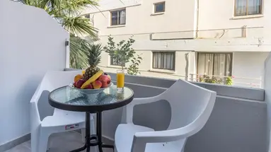 Paul Marie Hotel Apartments