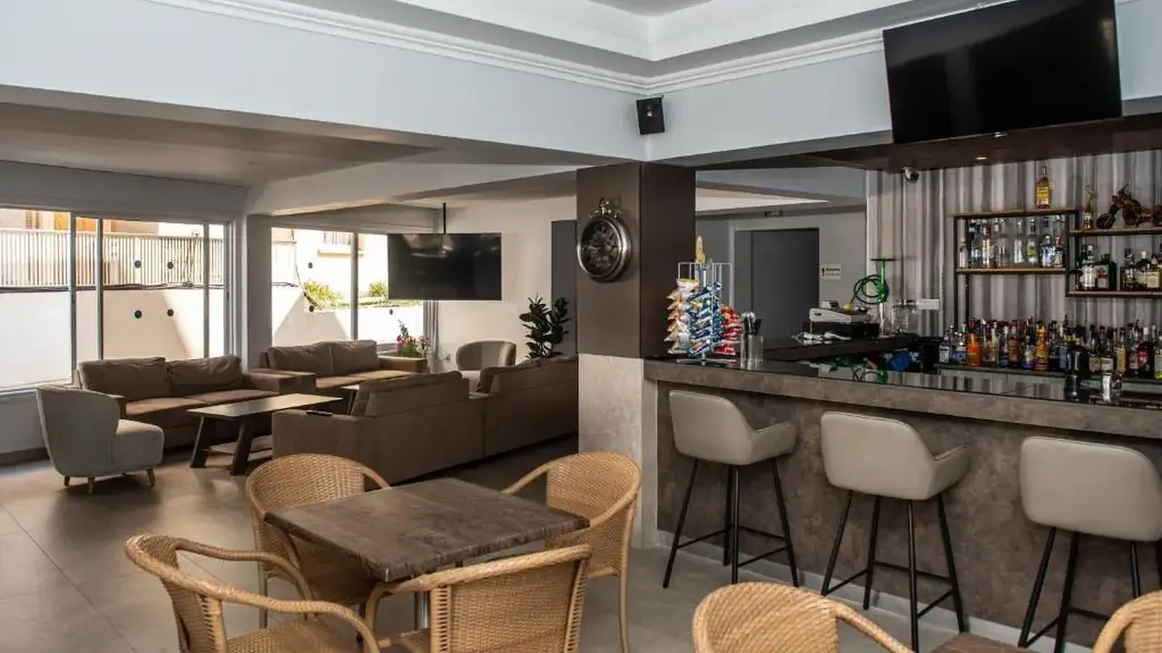 Paul Marie Hotel Apartments