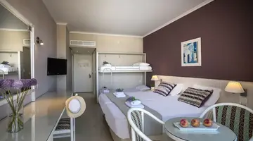 Pavlo Napa Beach Hotel