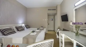 Pavlo Napa Beach Hotel