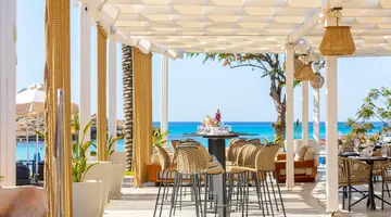 PAVLO NAPA BEACH HOTEL
