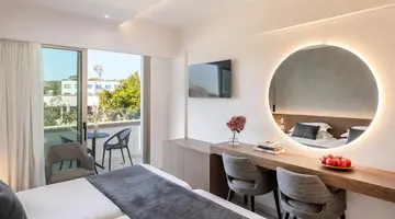 Pavlo Napa Beach Hotel