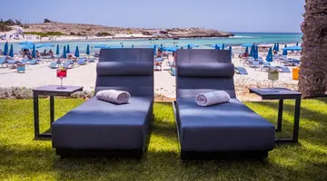 Pavlo Napa Beach