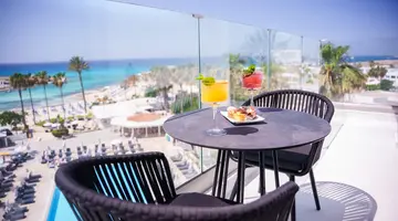Pavlo Napa Beach