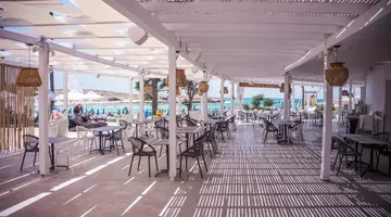 Pavlo Napa Beach