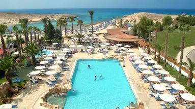 Pavlonapa Beach Hotel