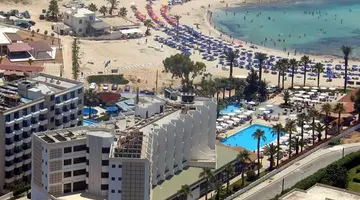Pavlonapa Beach Hotel