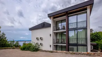 PAWILONY OMORIKA - HB***