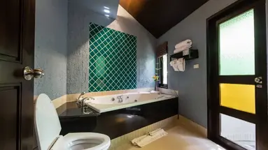 PEACE LAGUNA RESORT & SPA