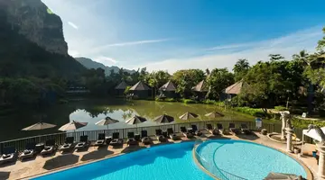 Peace Laguna Resort & Spa