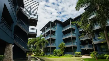 Peace Laguna Resort