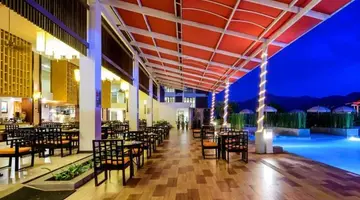 PEACH BLOSSOM RESORT