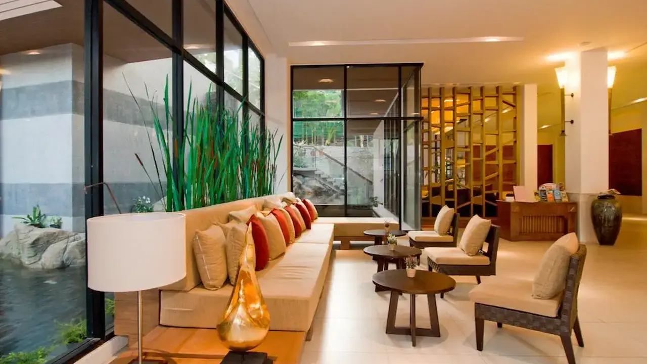 PEACH BLOSSOM RESORT