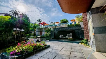 PEACH BLOSSOM RESORT