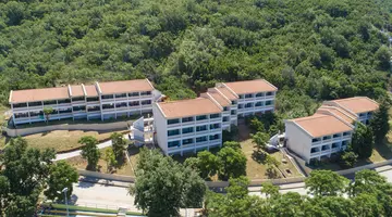 PEARL BEACH HOTEL
