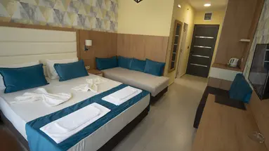PEARL BEACH HOTEL