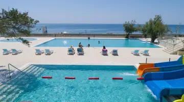 PEARL BEACH HOTEL