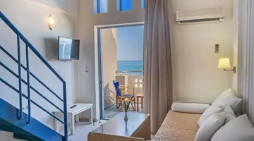 Pearl SeaBreeze Suites