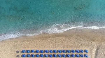 Pearl SeaBreeze Suites