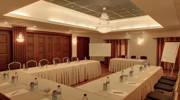 PEARLE BEACH RESORT & SPA