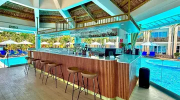 PEARLE BEACH RESORT & SPA